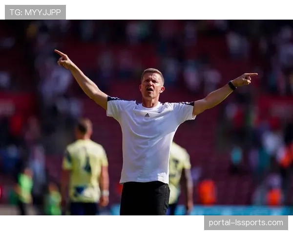 巴黎高位逼抢体系优化，李刚仁内切射门成新武器