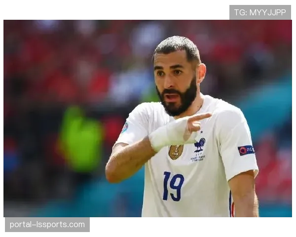 本泽马表态愿重返法国队:25分钟即可改变比赛 本泽马表态愿重返法国队:25分钟即可改变比赛