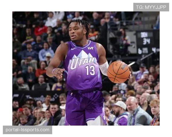 爵士客场挑战魔术，科利尔串联进攻显成效