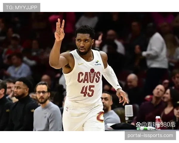 爵士115-111险胜热火：替补阵容发力完成客场翻盘